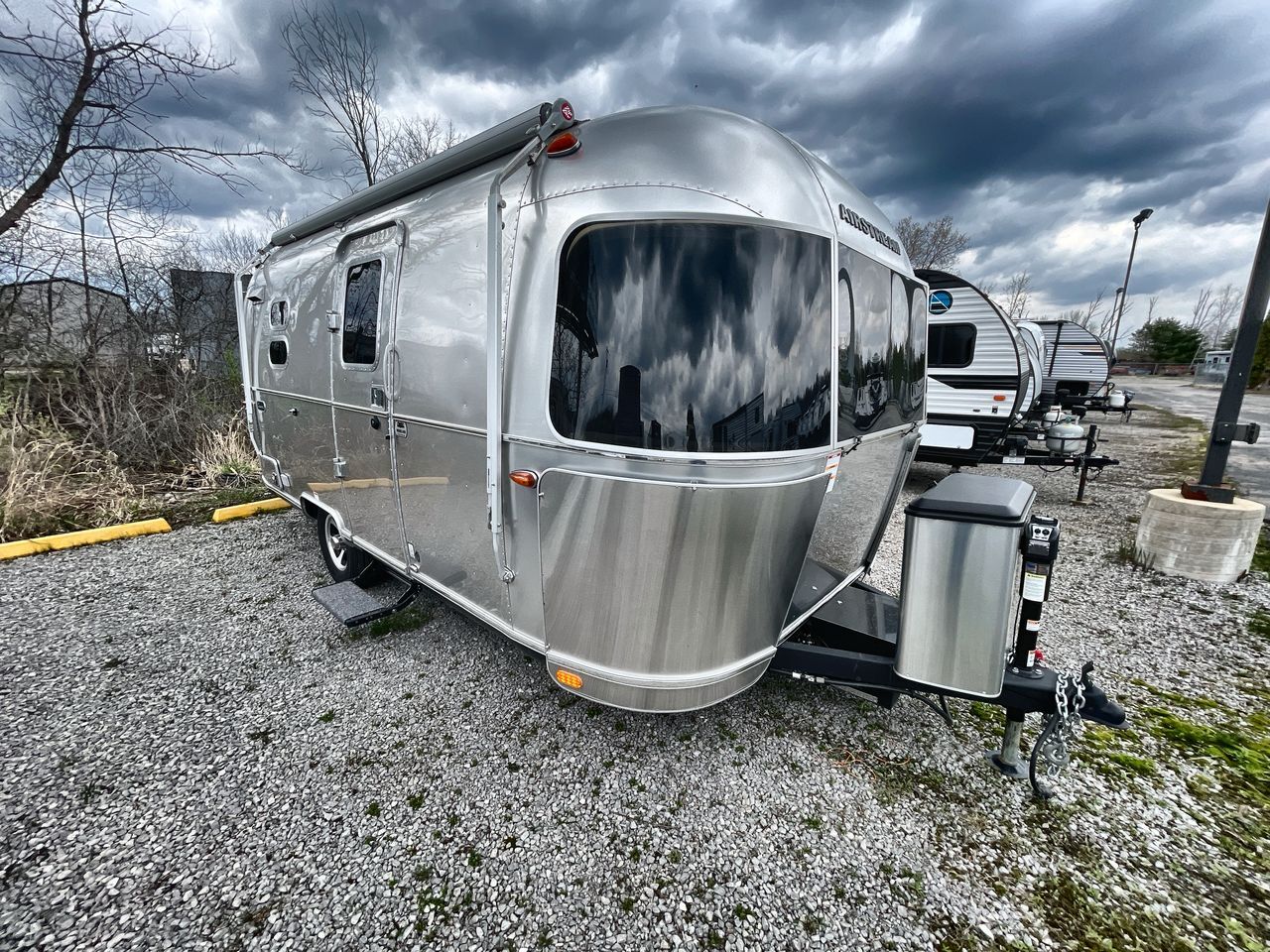 2023 Airstream Caravel 20FB in midland MI