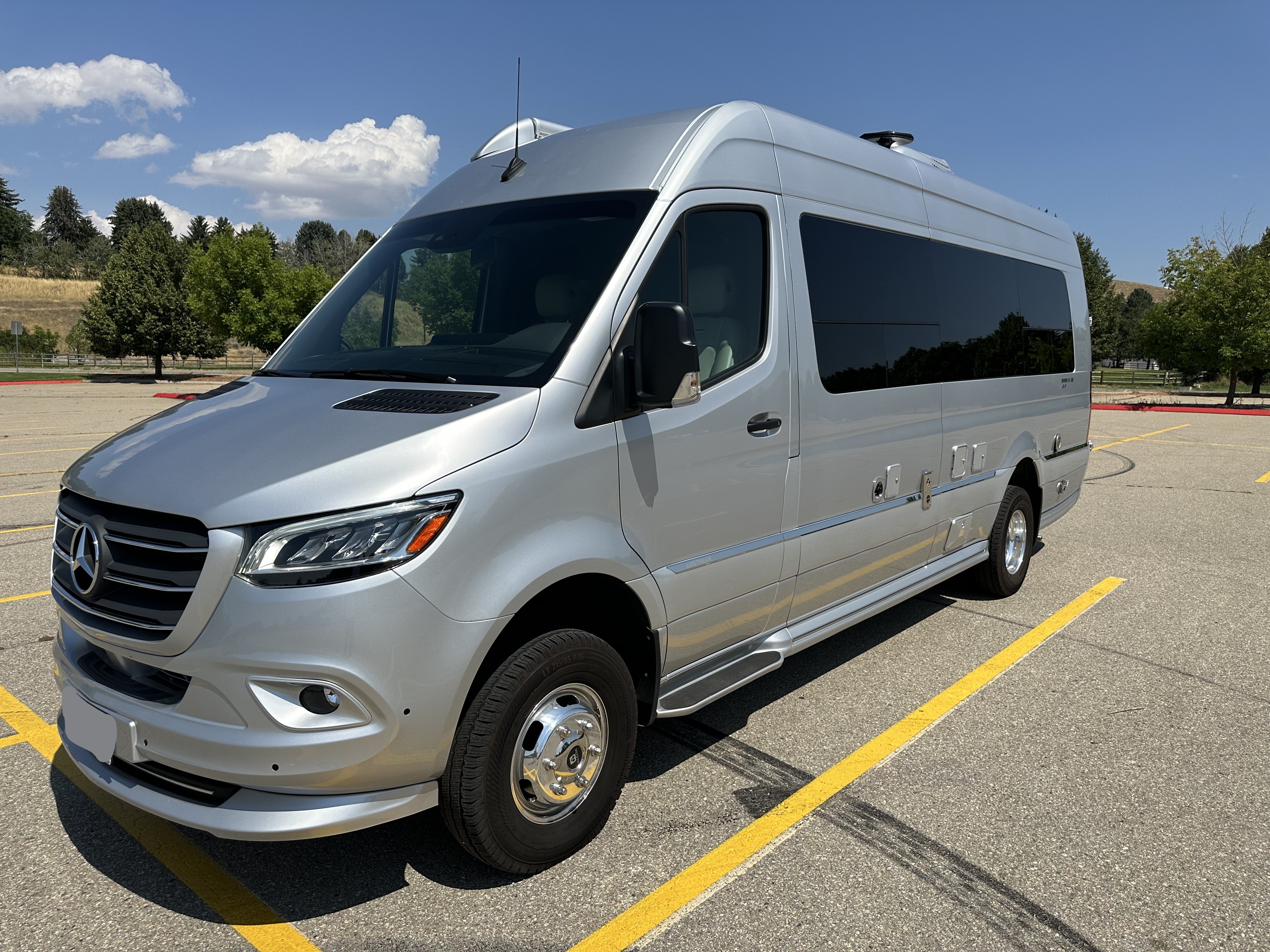 2020 Airstream INTERSTATE 3500 LOUNGE EXT RV