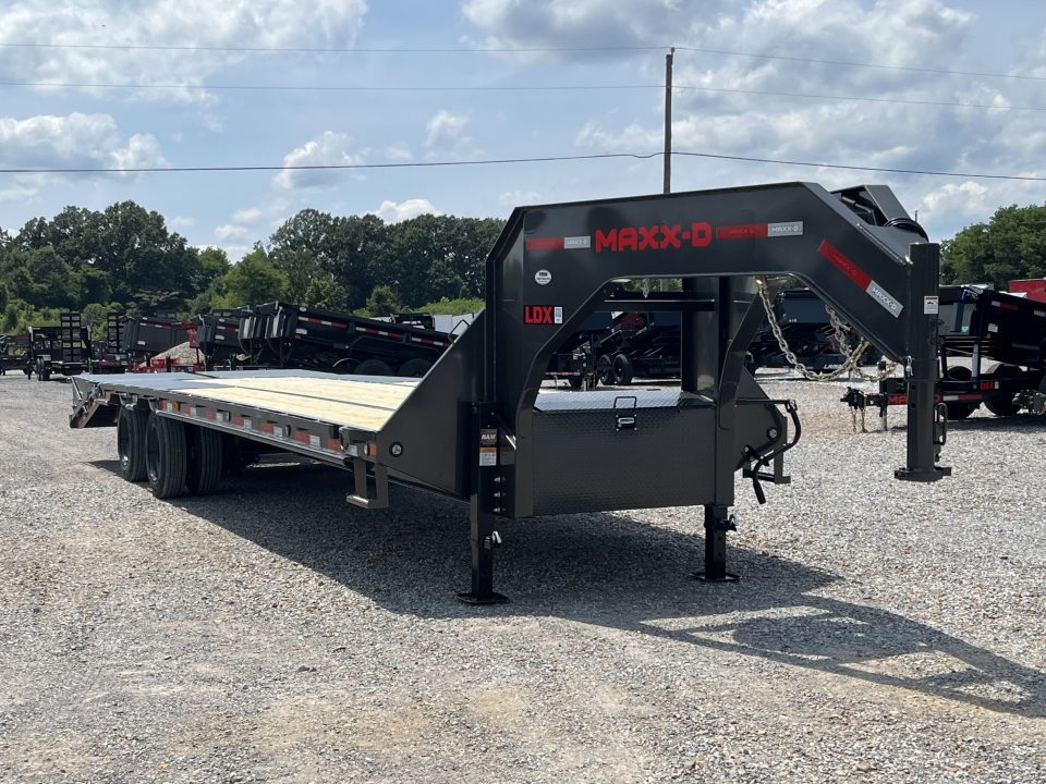 2027 MAXX-D LDB10230 in Dexter, KY
