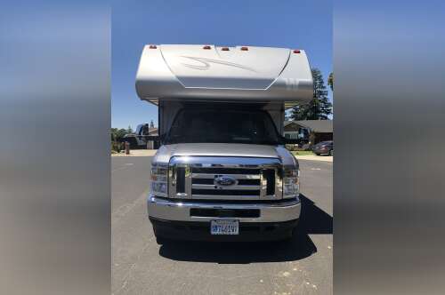 2023 Winnebago MINNIE WINNIE 26T in turlock CA