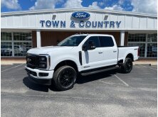 Top 10 Commercial Trucks for Construction: The Heavy Hitters image