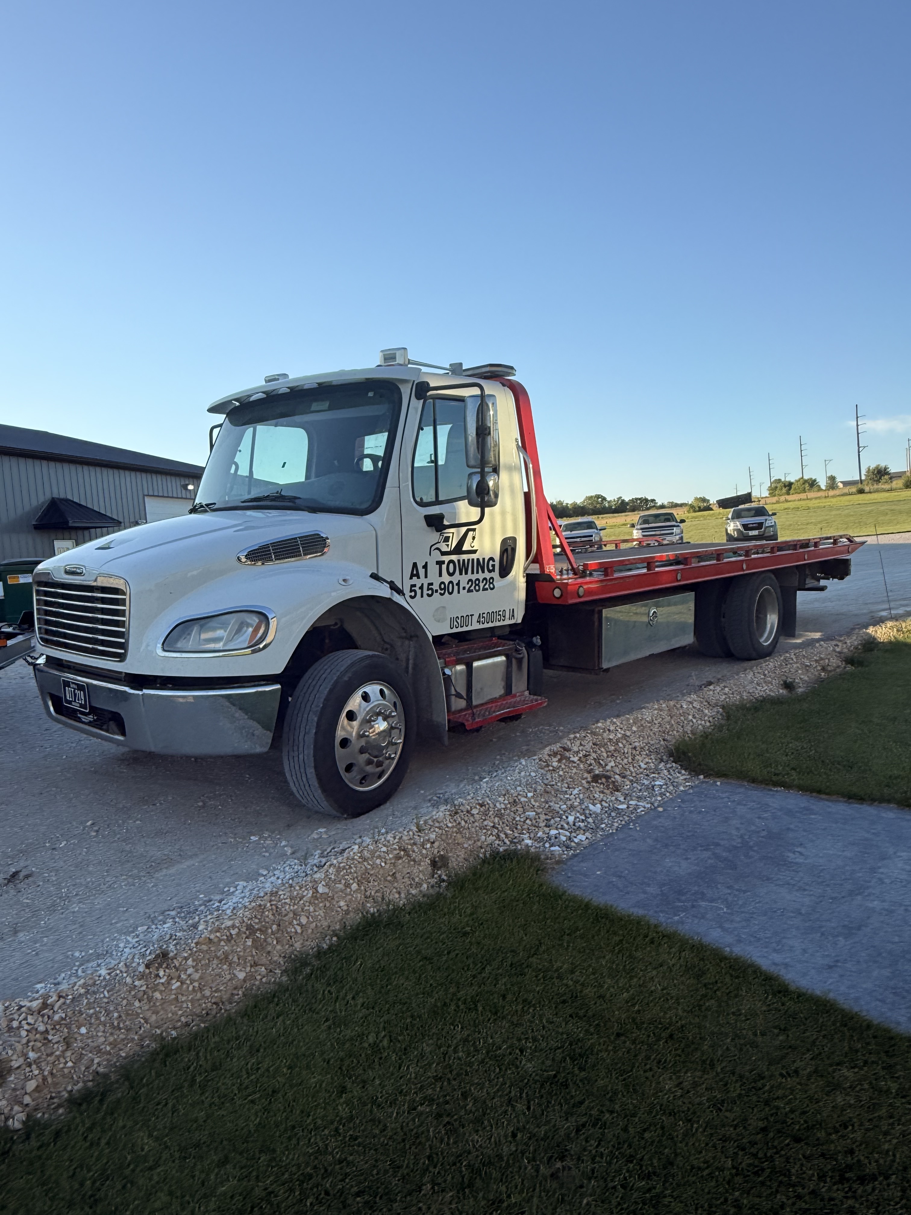 2020 FREIGHTLINER Business Class M2 106 in Cumming, IA