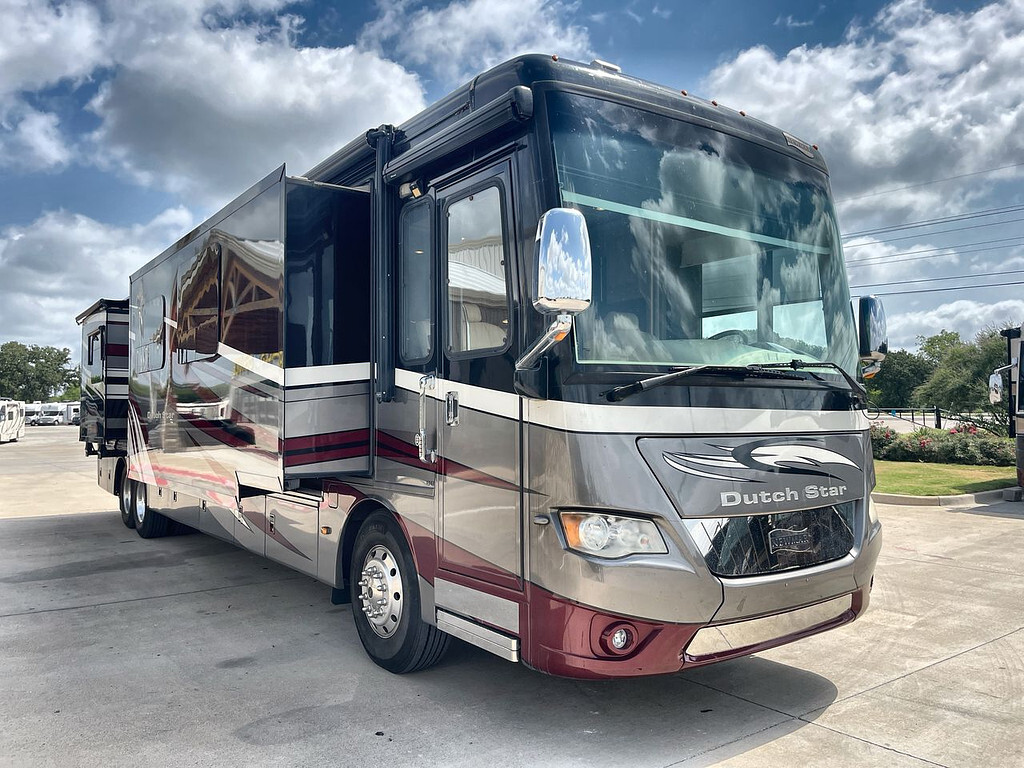 2014 Newmar DUTCH STAR 4347 in cleburne TX