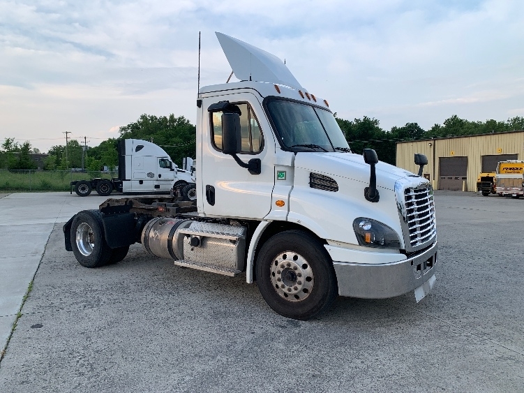 2020 Freightliner CASCADIA 113 in East Liberty, OH