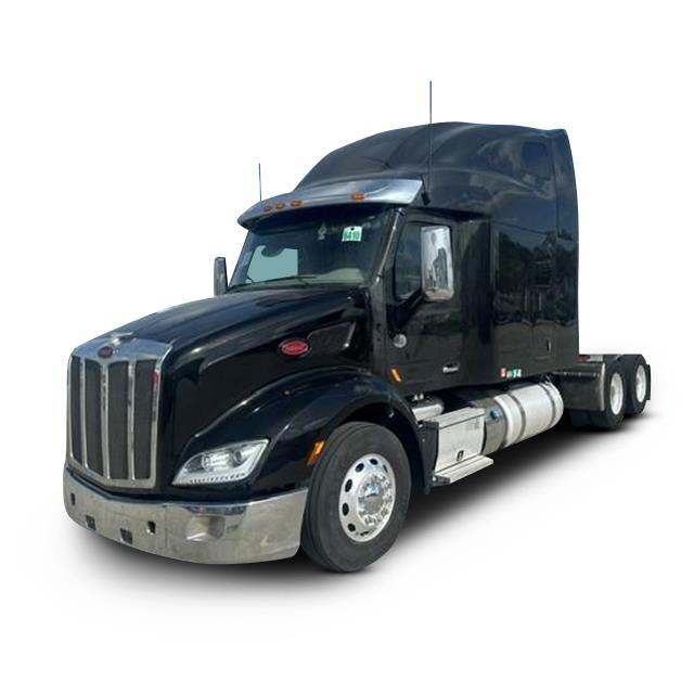 2022 PETERBILT 579 in Fontana, CA