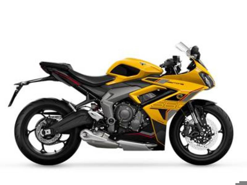 2026 Triumph Daytona 660 Cosmic Yellow / Sapphire Black 660 Sapphire 660 in Bristol, VA