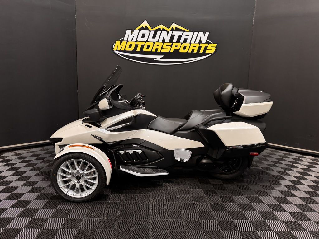 2026 Can-Am Spyder F3 Limited Platine LIMITED in Roswell, GA