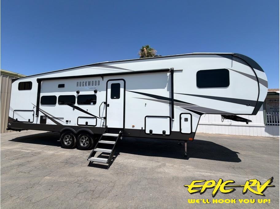 FOREST RIVER ROCKWOOD ULTRA LITE Fifth Wheels for sale - RVT