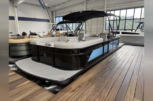 2027 Godfrey Pontoons Xperience 2286 SBX 27" iMPACT Center Tube Package in mooresville NC