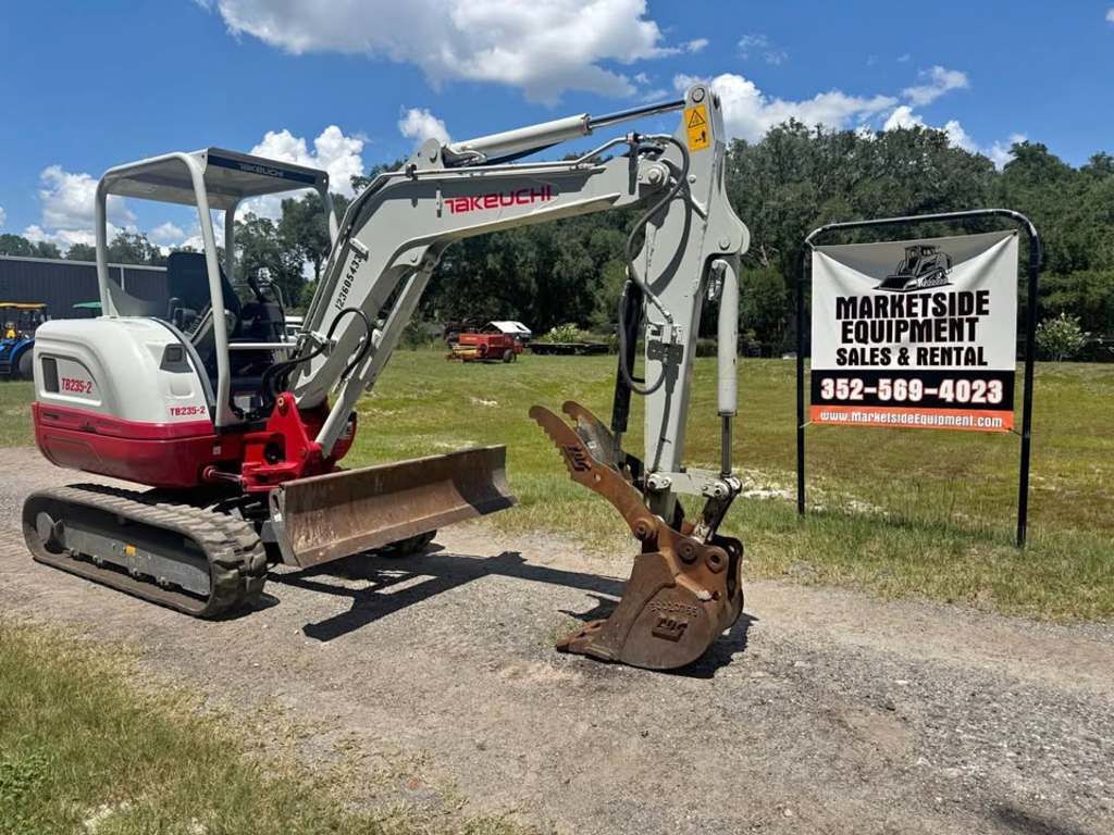 Takeuchi TB235-2 Mini Excavator in Bushnell, FL