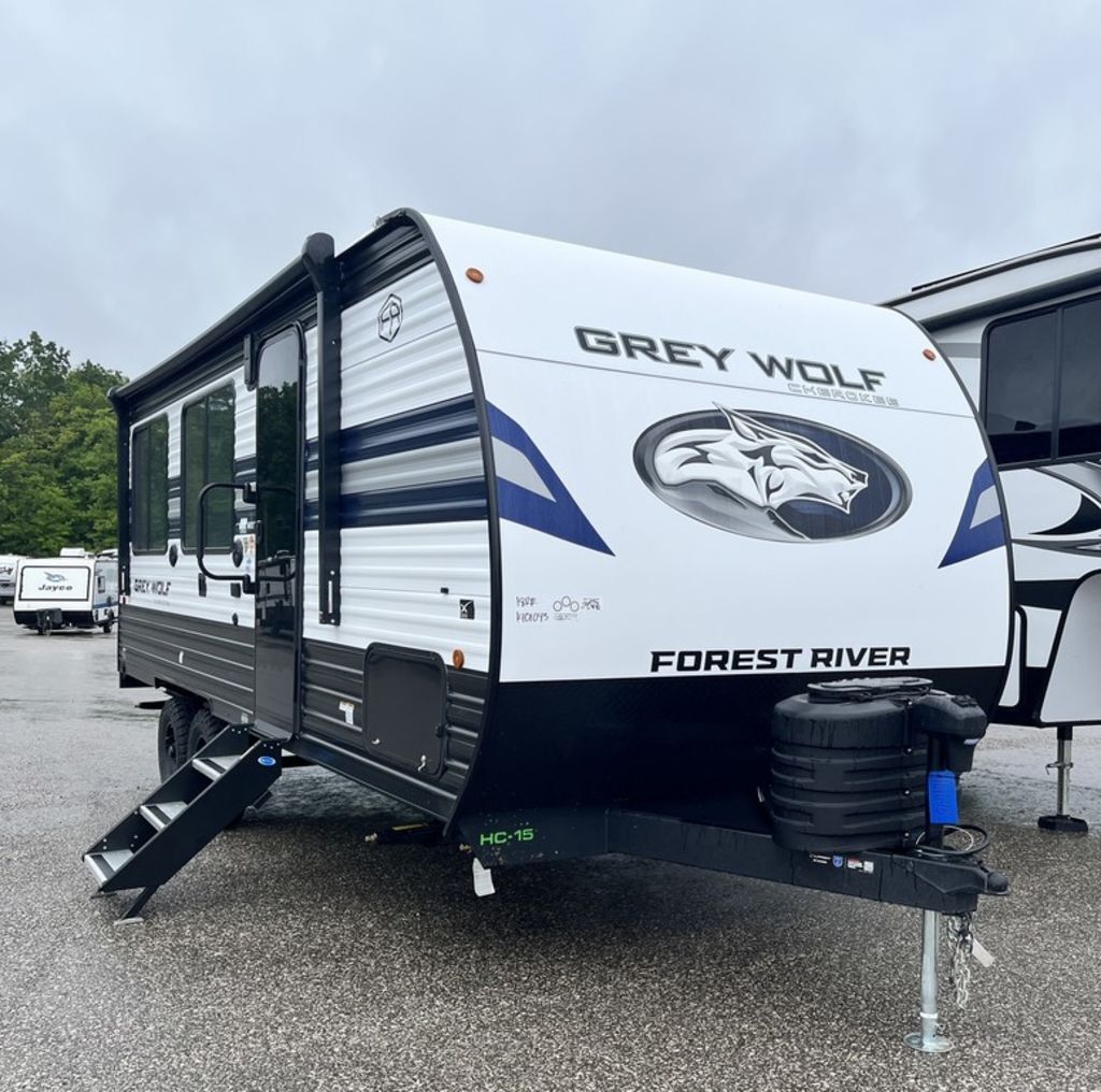 2027 Forest River Cherokee Grey Wolf - Toy Haulers 18RR in erie PA