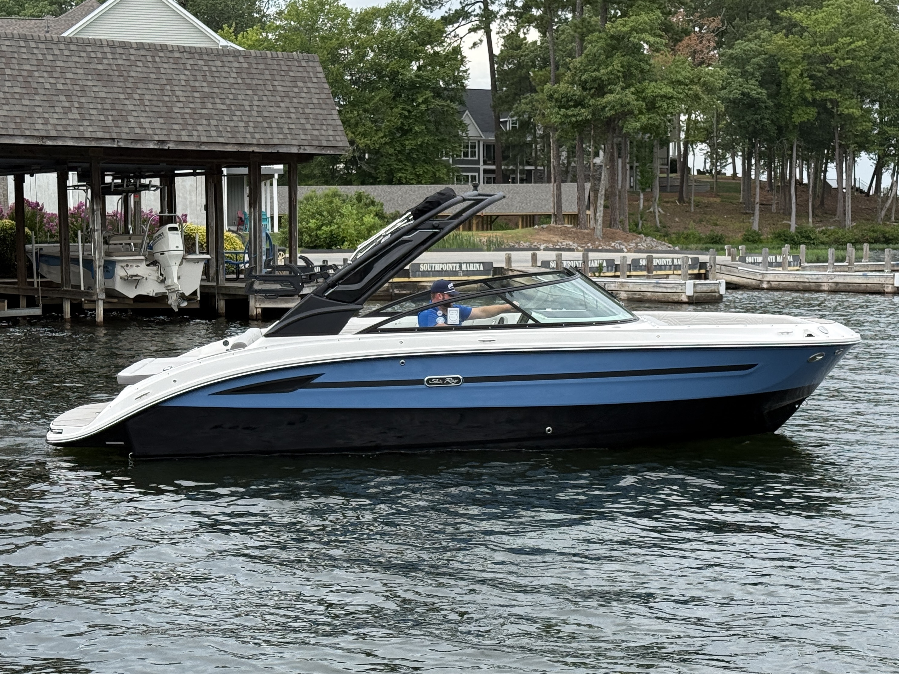 2026 Sea Ray SDX 250 Surf 290 OUTBOARD in littleton NC