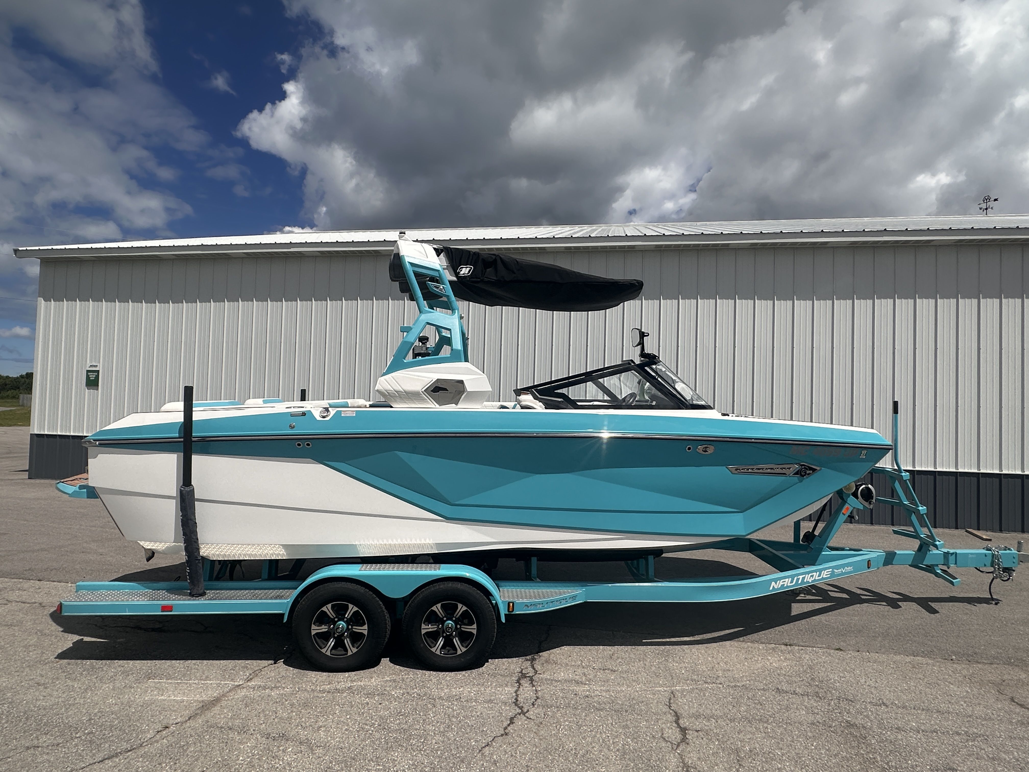 2021 Nautique G23 Ski and Wakeboard Boat boat