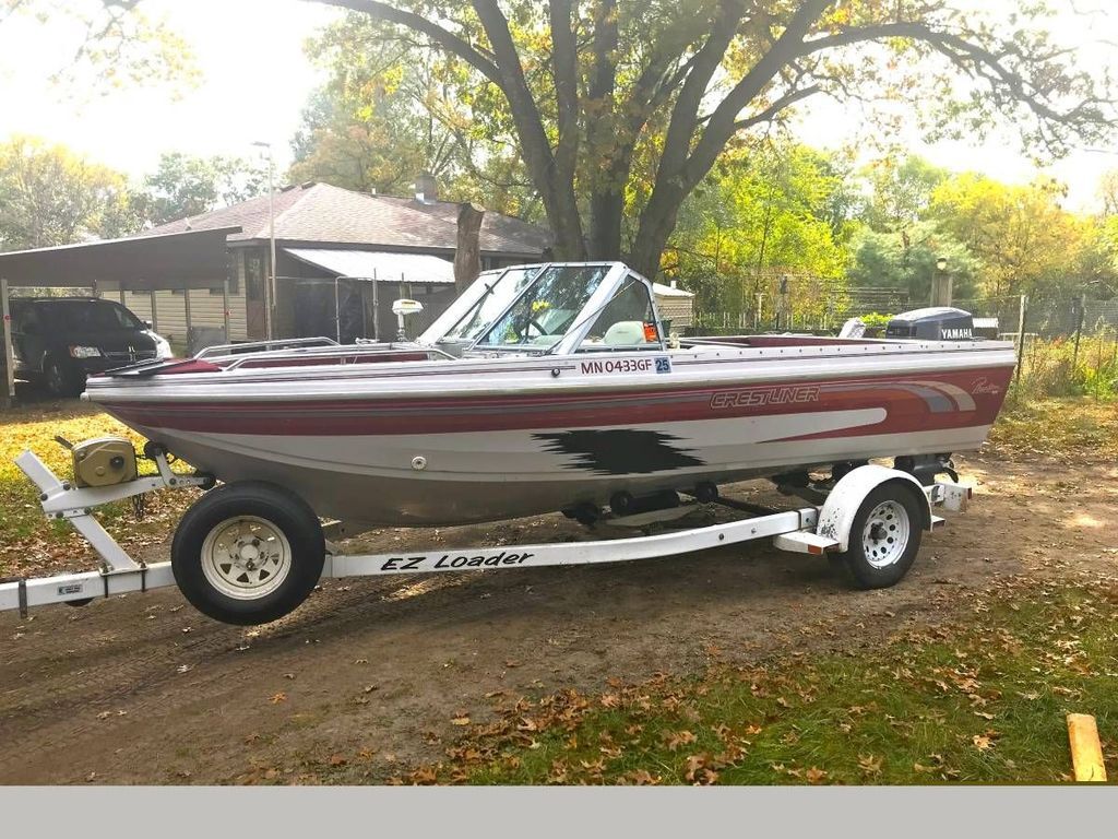 1994 Crestliner Phantom in clear lake MN