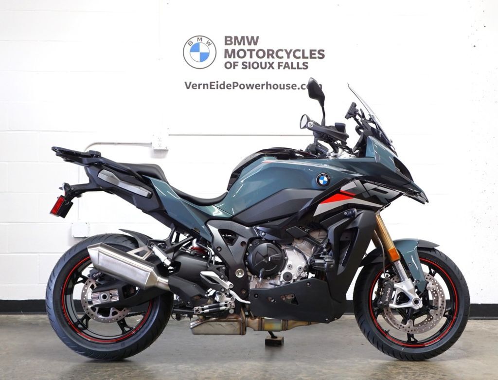 2026 BMW S 1000 XR Sage Green Metallic 1000 XR in Sioux Falls, SD