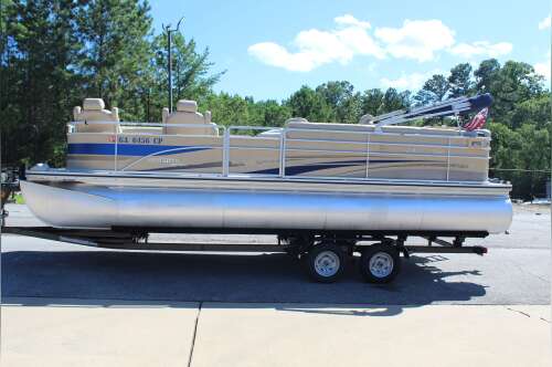 2006 Harris Flotebote Classic 240 SL in buford GA