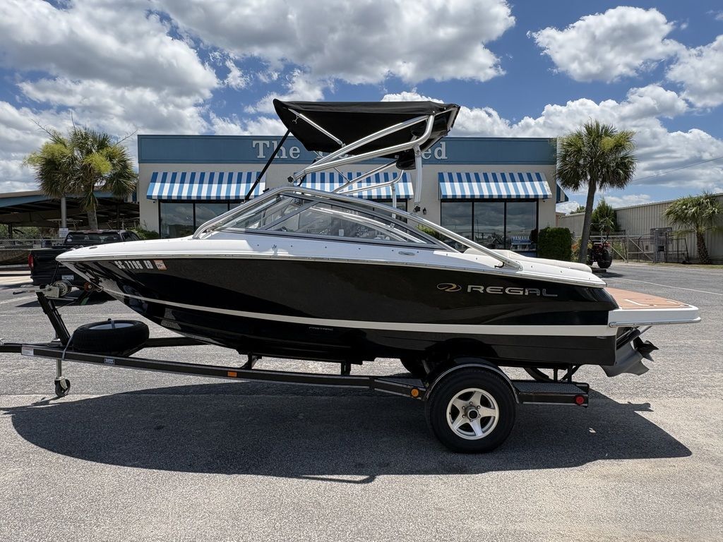 2008 Regal 1900 in georgetown SC