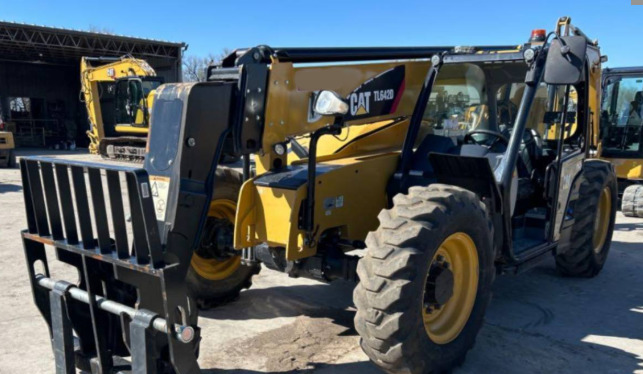 2019 Caterpillar Lift Trucks TL642D in Bristol, PA