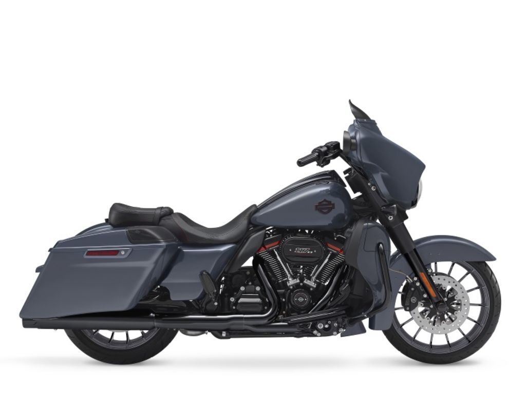 2018 Harley-Davidson® FLHXSE - CVO Street Glide® CVO in Dalton, GA