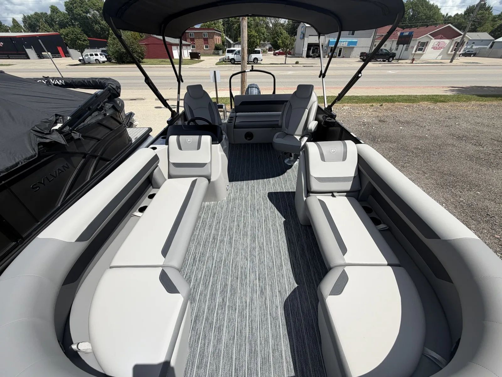 2026 Premier SUNSCAPE 200 RL 90HP BUNK TRAILER DL in fargo ND