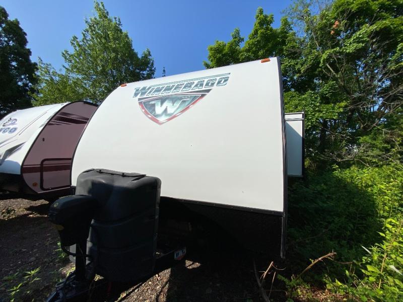 2017 Winnebago Minnie 2401RG in souderton PA
