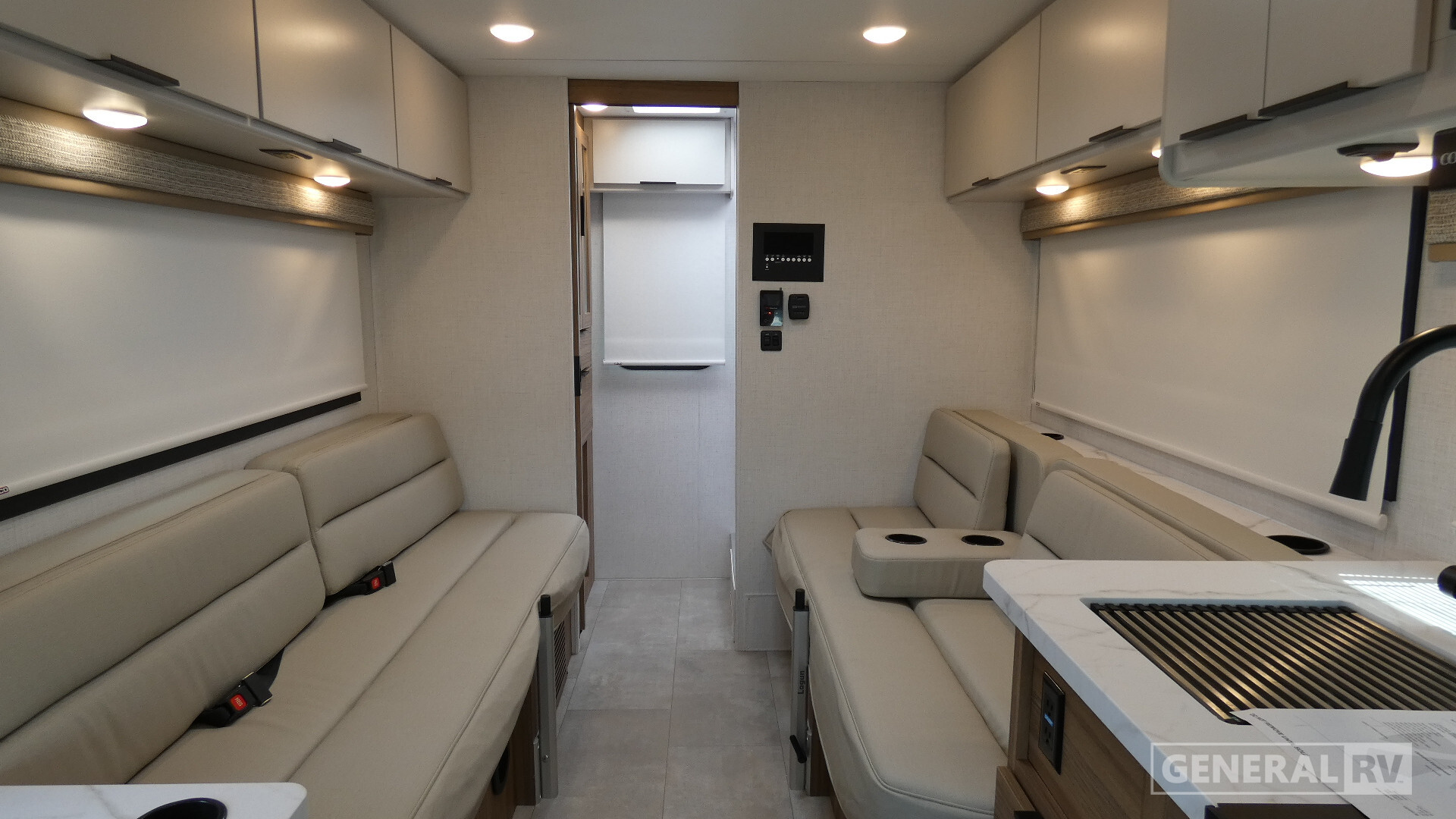 2027 Thor Motor Coach CHATEAU 19X in wixom MI