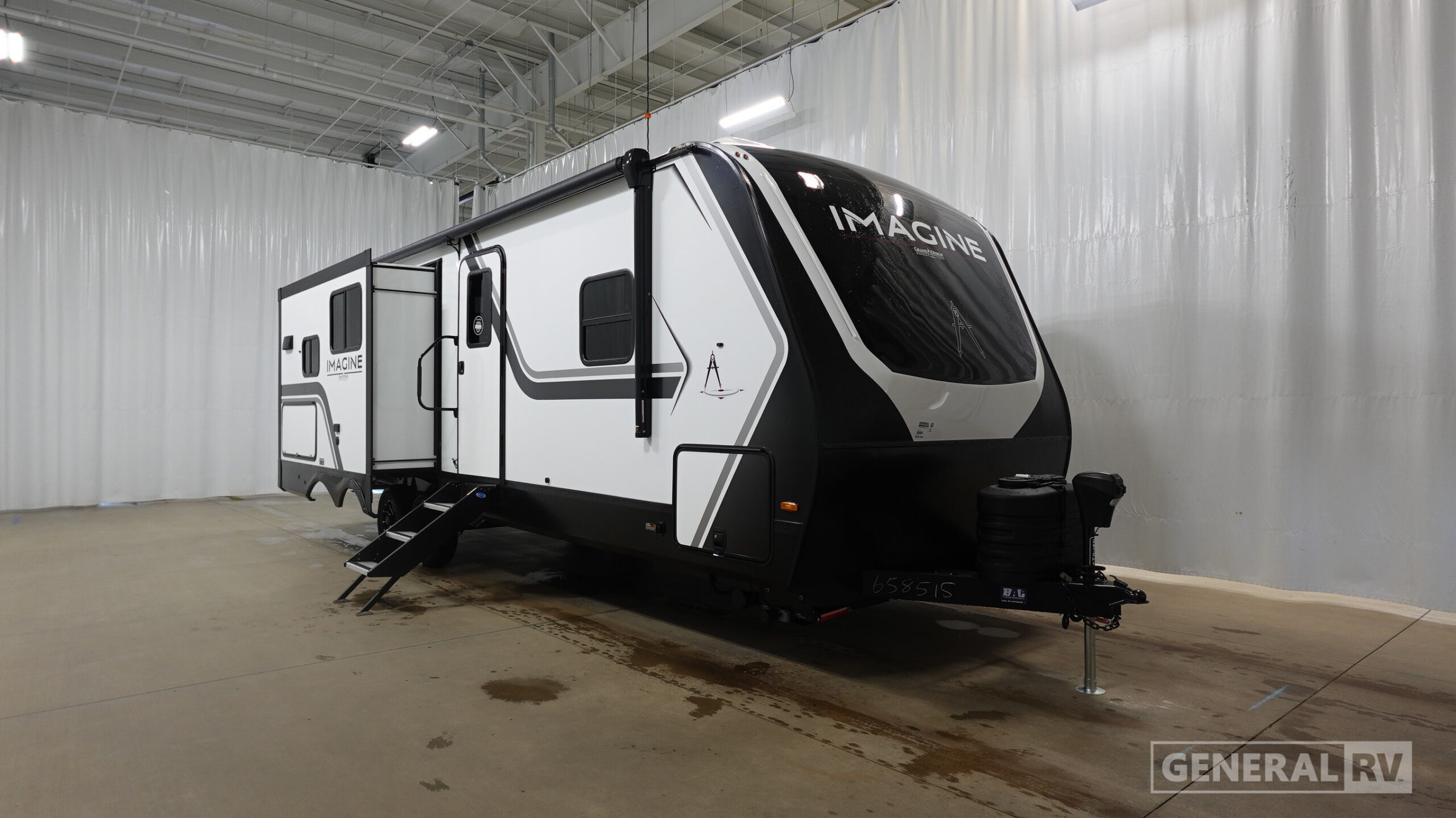 2027 Grand Design IMAGINE 2670MK in north canton OH