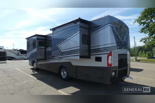 2027 Thor Motor Coach RIVIERA 34SD in north canton OH