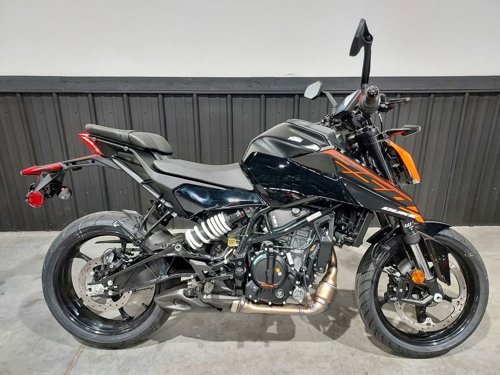 2026 KTM Duke 250 250 in Camp Hill, PA