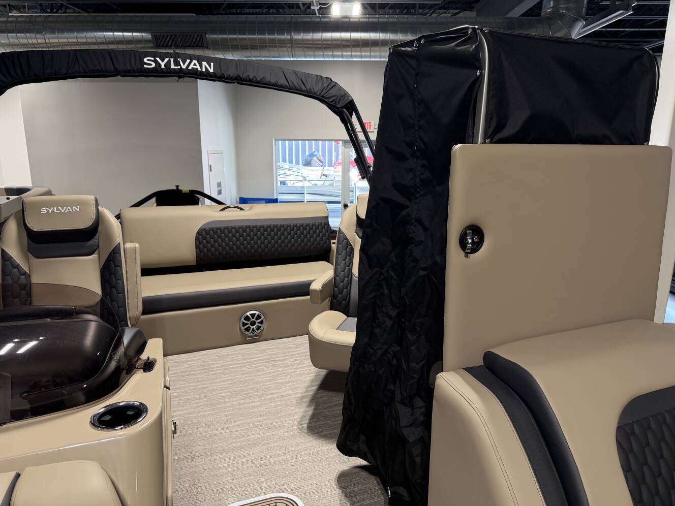 A photo of this 2026 Sylvan L-3 ULZ