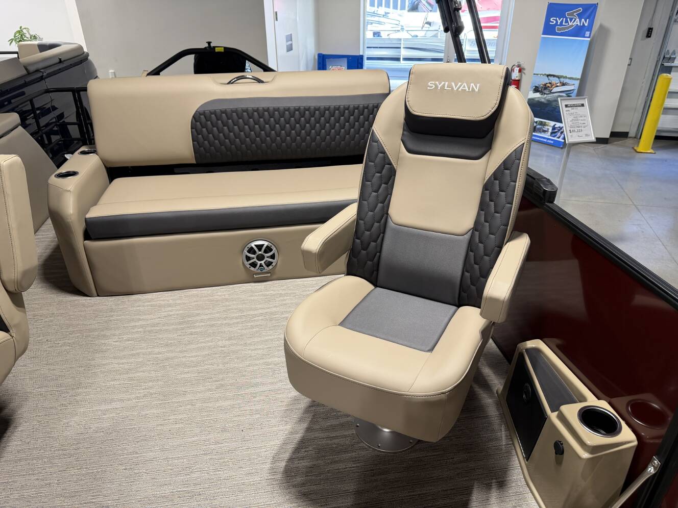 A photo of this 2026 Sylvan L-3 ULZ