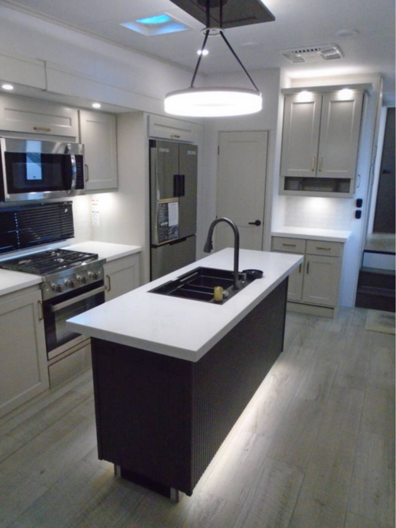 A photo of this 2025 Grand Design Influence 3503GK