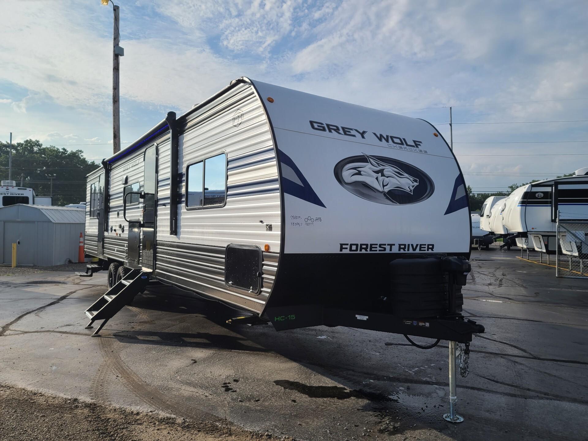 2027 Forest River Cherokee Grey Wolf 28RRT in sylvania OH