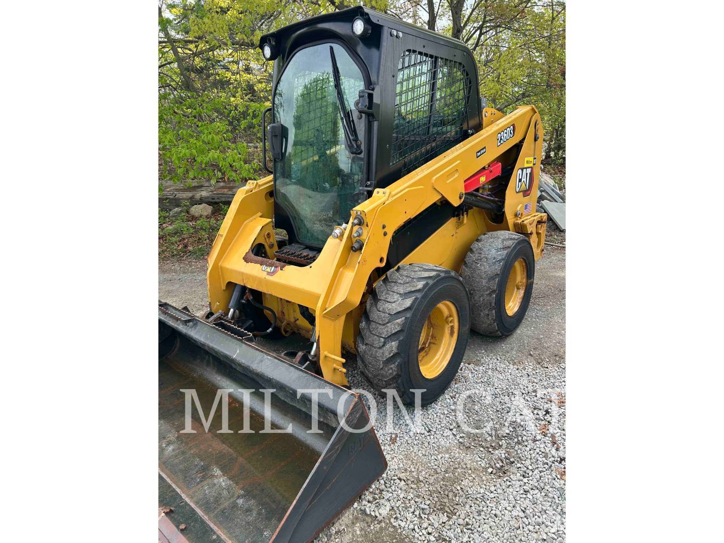 2021 CAT 236D3 in Milford, MA