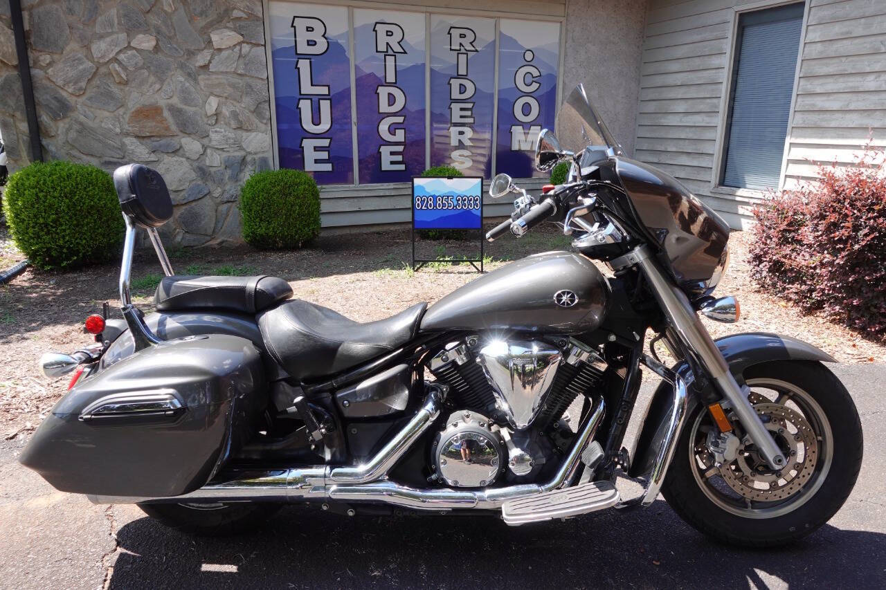 2014 Yamaha V-Star 1300 Deluxe 1300 DELUXE in Granite Falls, NC