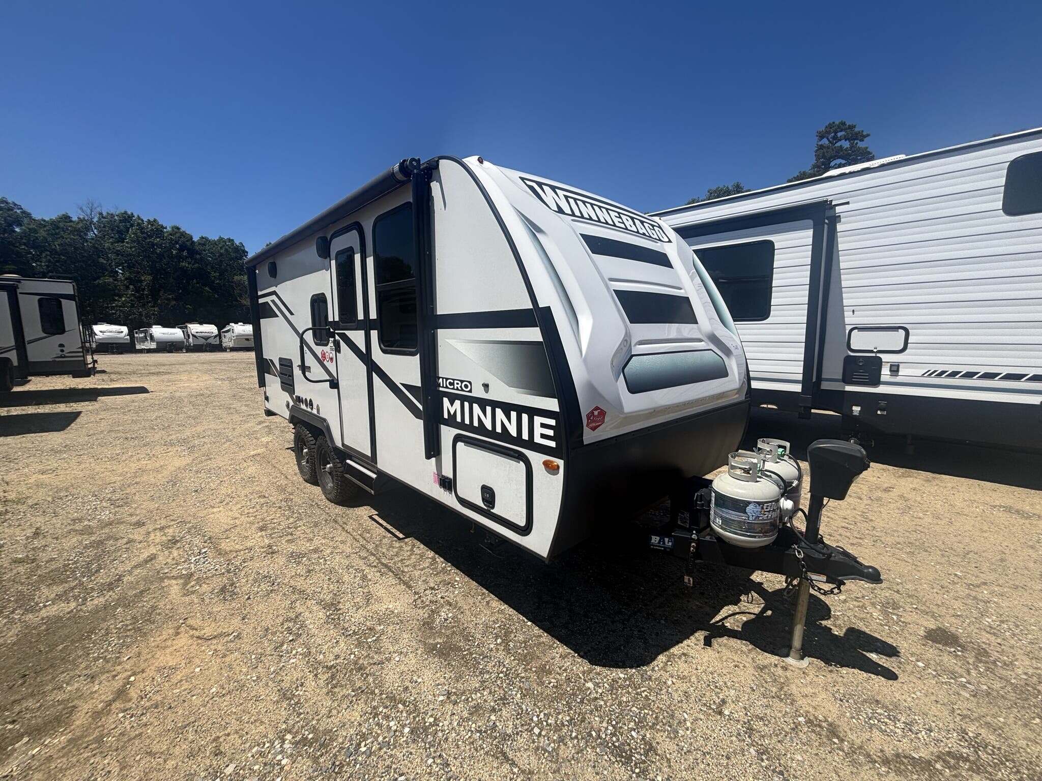 2023 Winnebago Micro Minnie 2108FBS in newfield NJ