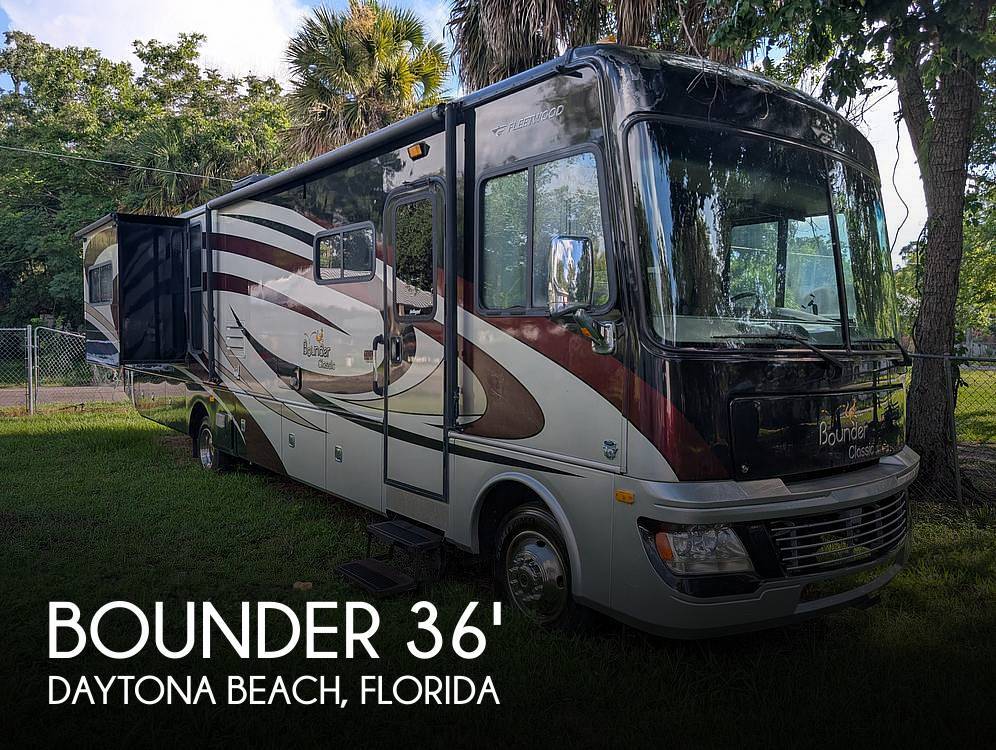 2011 Fleetwood Bounder Classic 36R in daytona beach FL