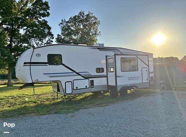 2025 Cherokee Arctic Wolf 278BHS in indian trail NC