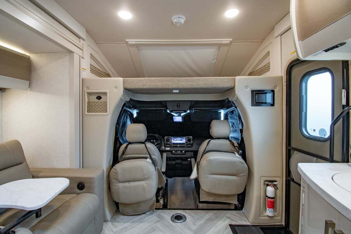 2027 Thor Motor Coach Tiburon 24FB in alvarado TX