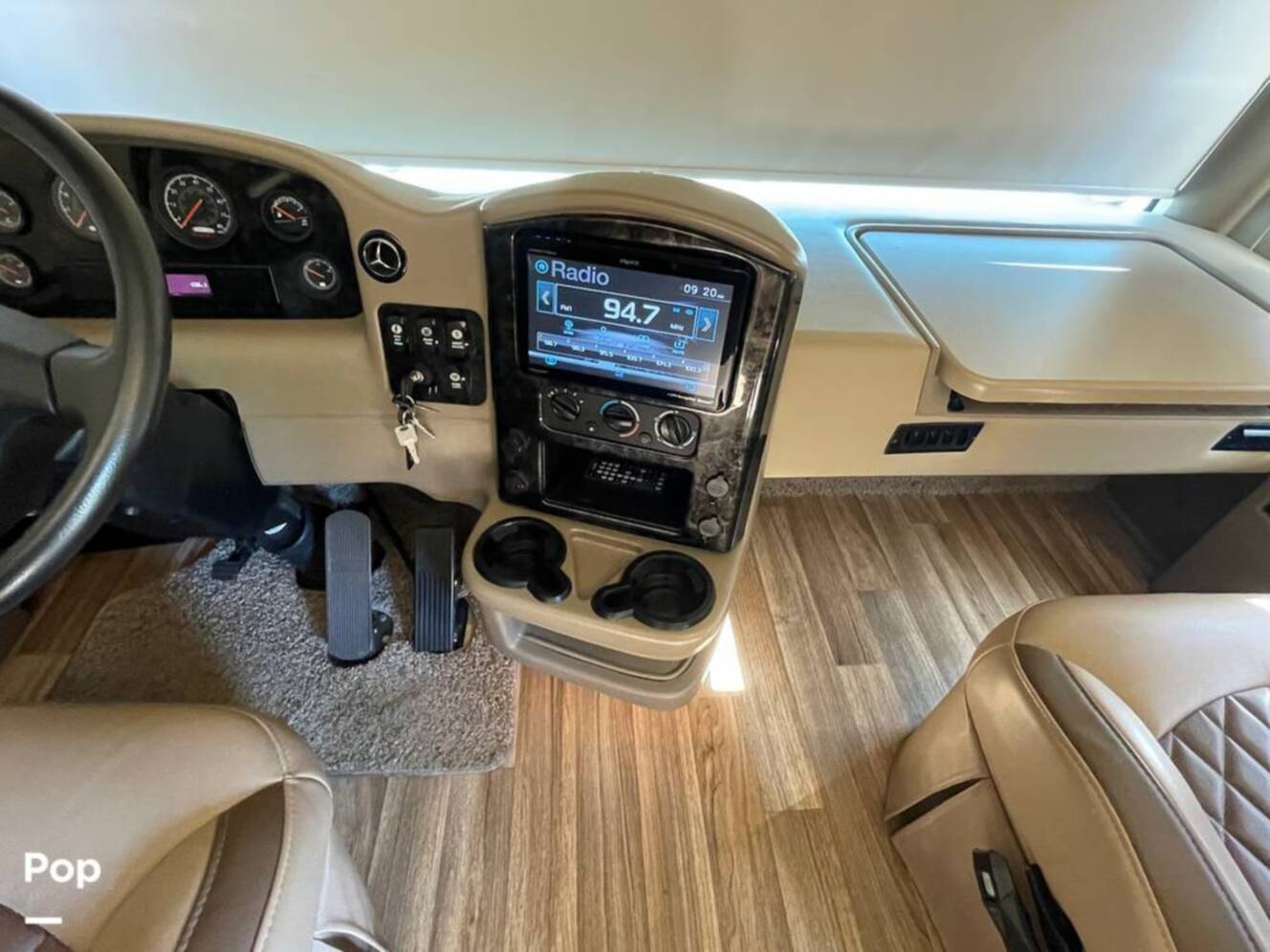 A photo of this 2019 Thor Motor Coach Palazzo 33.2