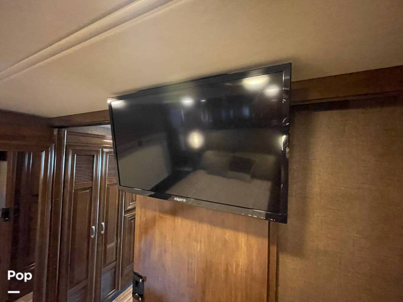 A photo of this 2019 Thor Motor Coach Palazzo 33.2