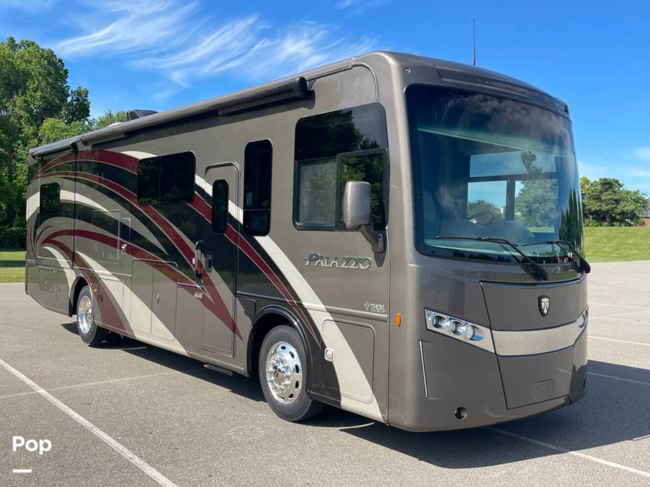 A photo of this 2019 Thor Motor Coach Palazzo 33.2