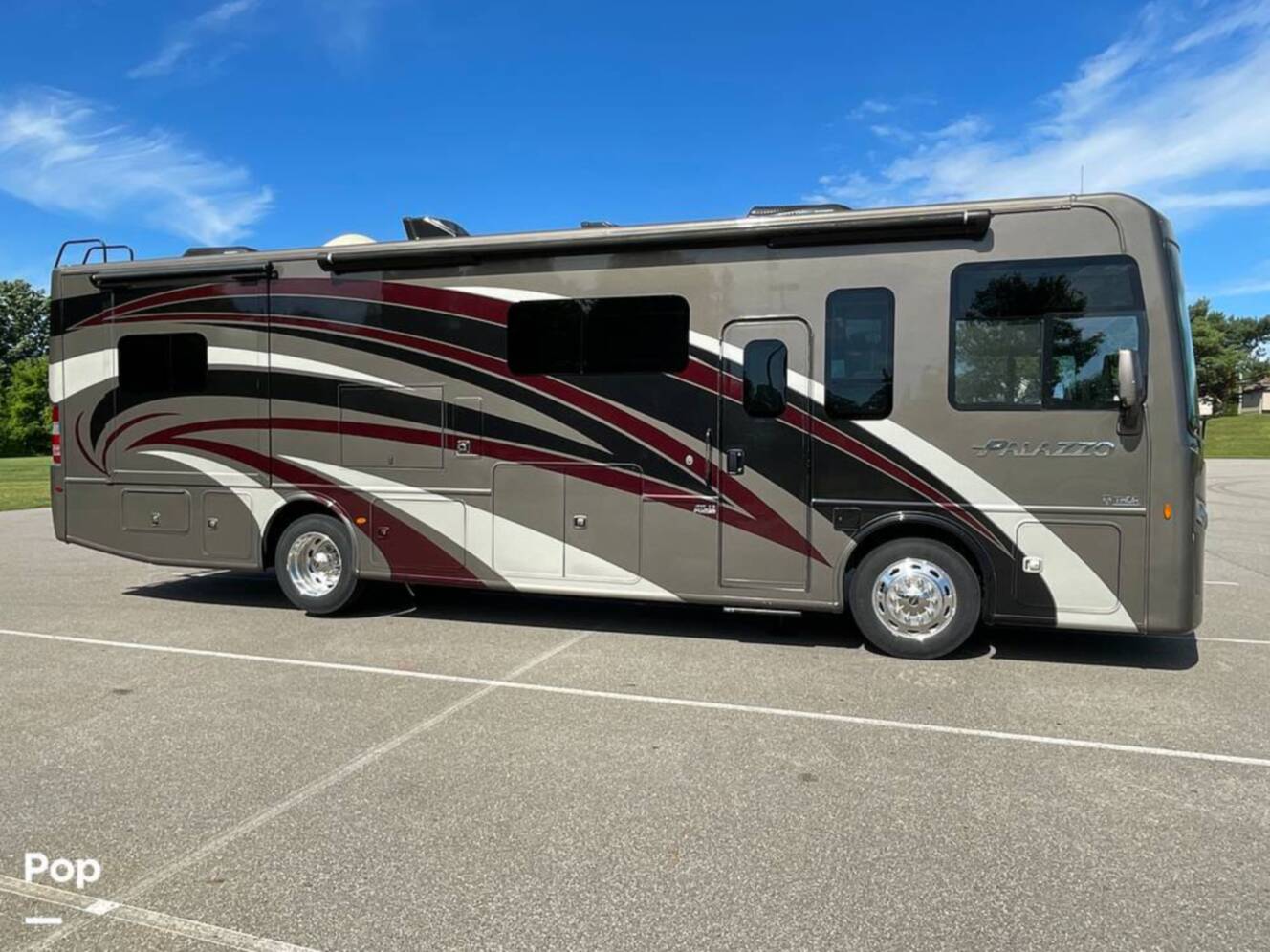 A photo of this 2019 Thor Motor Coach Palazzo 33.2