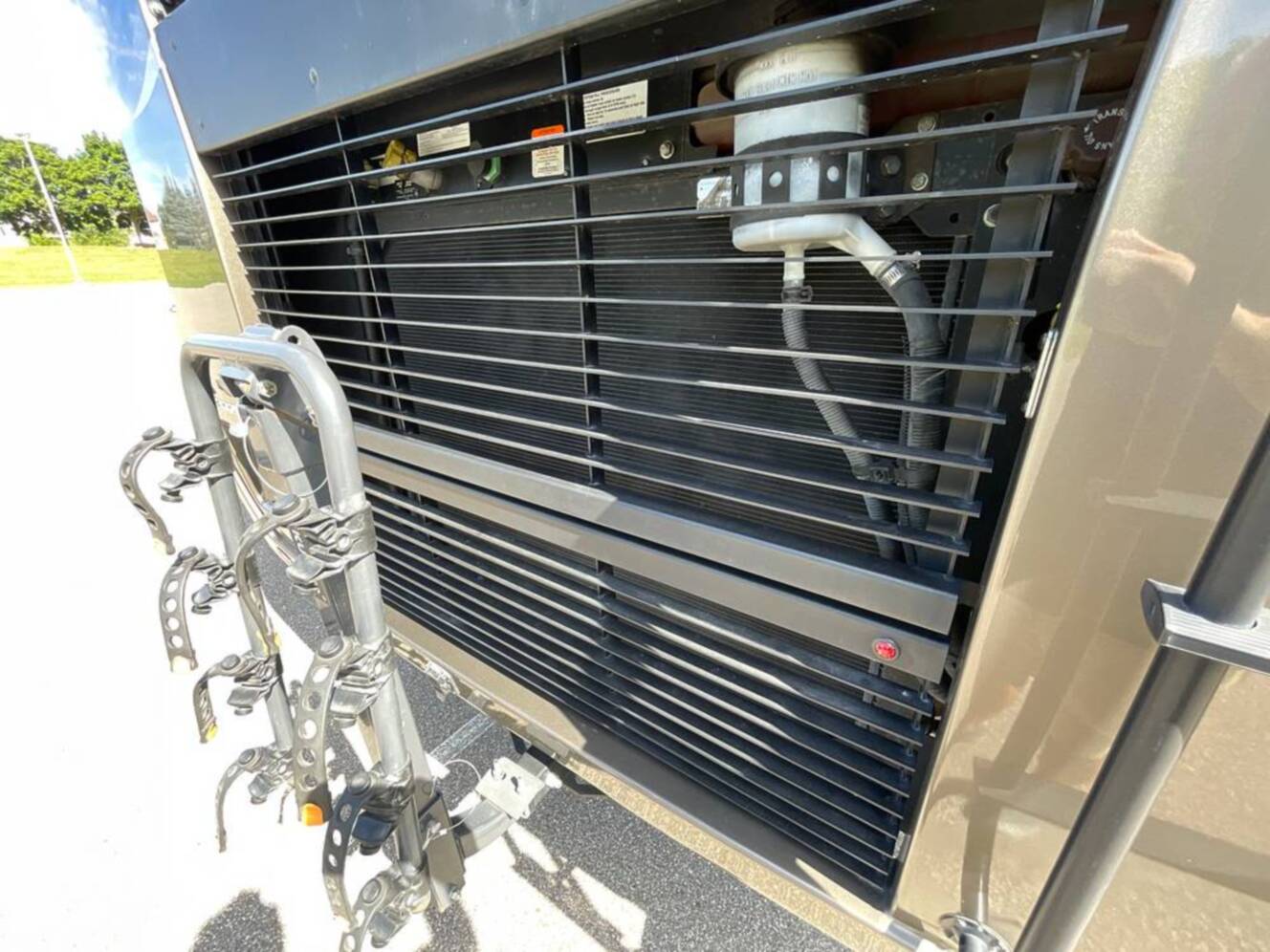 A photo of this 2019 Thor Motor Coach Palazzo 33.2