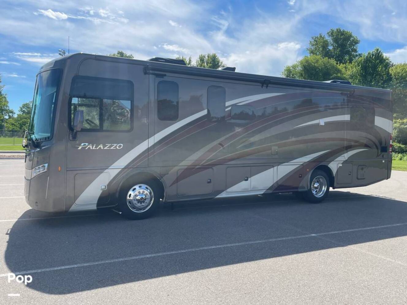 A photo of this 2019 Thor Motor Coach Palazzo 33.2