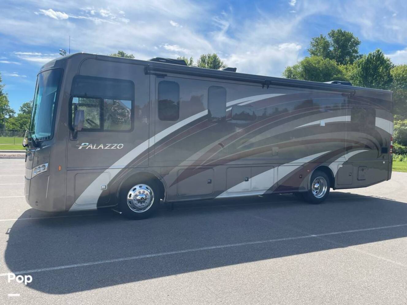 A photo of this 2019 Thor Motor Coach Palazzo 33.2
