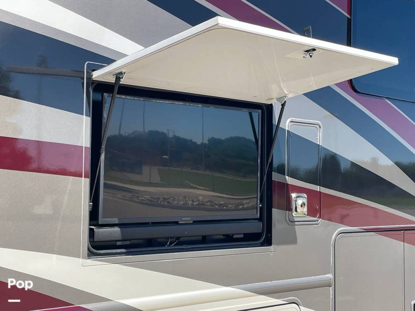 A photo of this 2019 Thor Motor Coach Palazzo 33.2