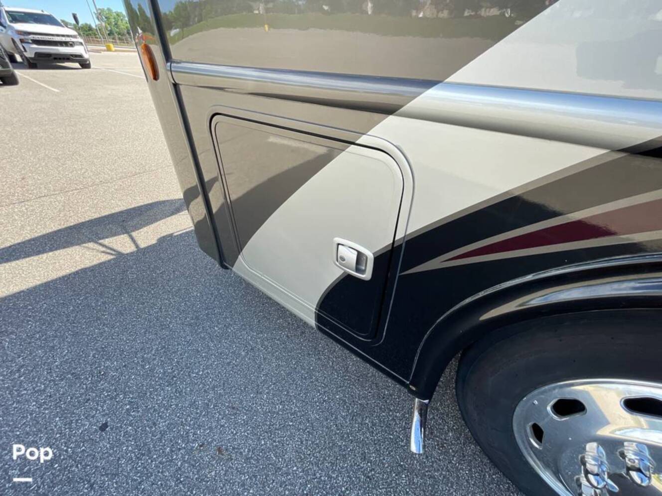 A photo of this 2019 Thor Motor Coach Palazzo 33.2