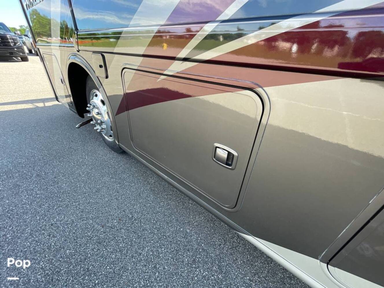 A photo of this 2019 Thor Motor Coach Palazzo 33.2