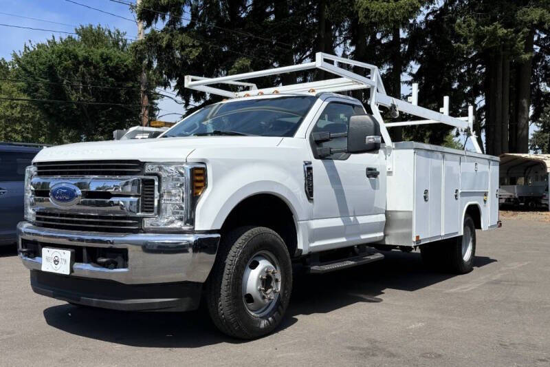 2019 FORD F350 in Hayden, ID